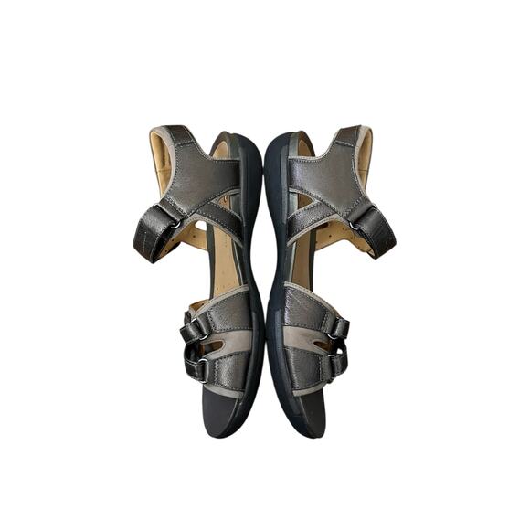 Clarks Artisan Unstructured Bronze Metallic Backstrap Leather Sandals Size 8 - Picture 3 of 7